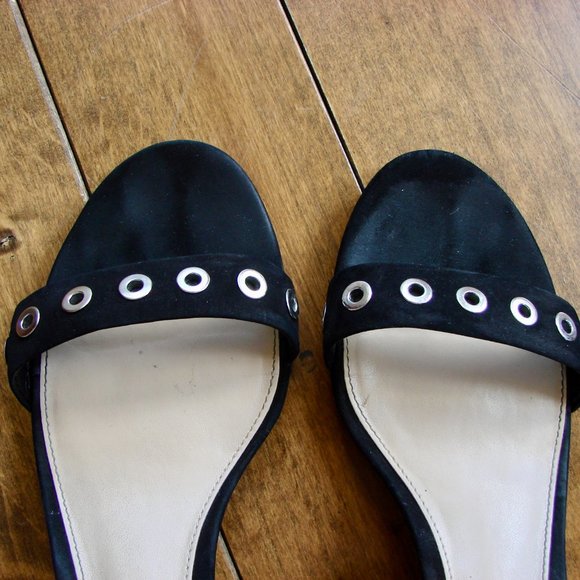 Vince Camuto Black Leather sandals size 7.5 - Picture 6 of 15